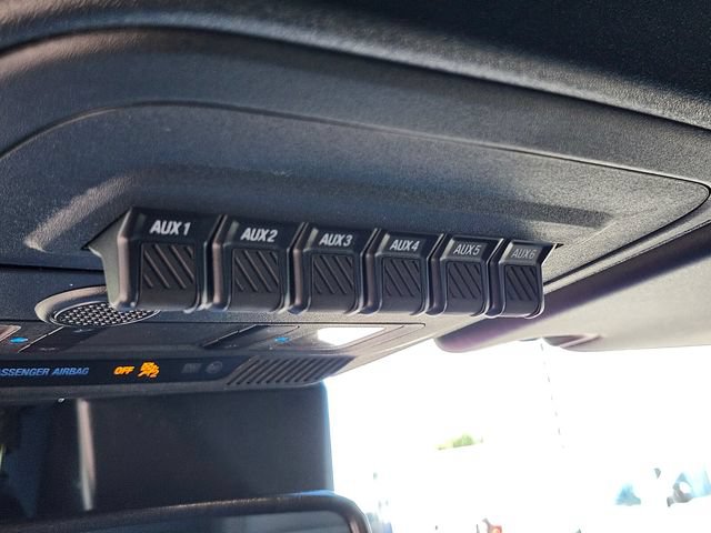 Certified 2024 Ford Bronco Big Bend w/ Sasquatch Package AWD/4WD image 25