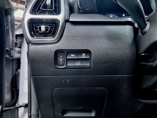 Used 2023 Kia Sorento SX AWD/4WD image 14