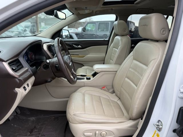 Used 2017 GMC Acadia Denali w/ Technology Package video 2