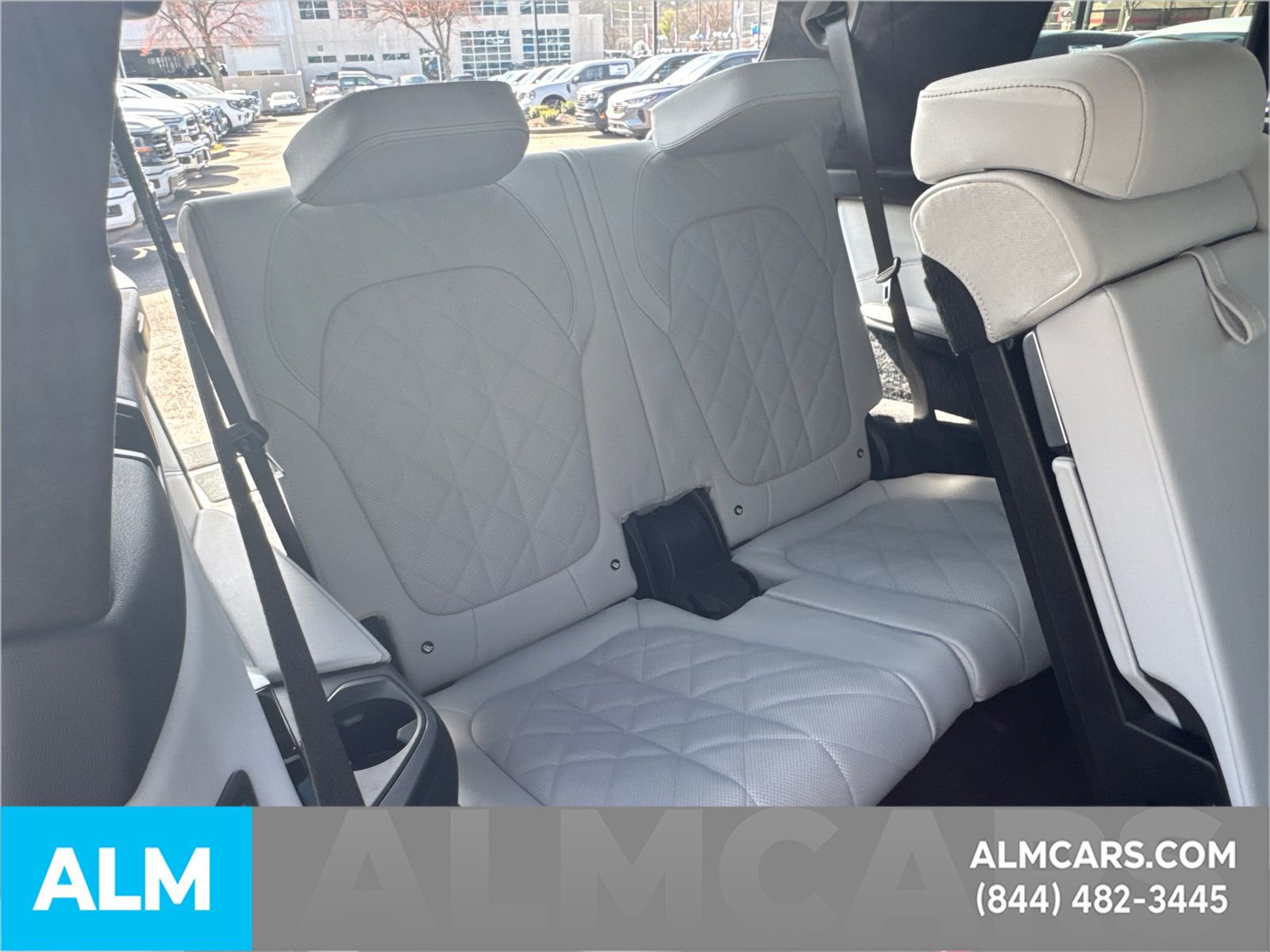 Used 2024 BMW X7 xDrive40i w/ M Sport Package AWD/4WD image 21