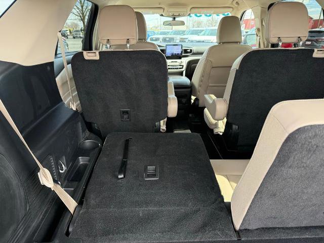 Certified 2023 Ford Explorer XLT w/ Equipment Group 202A image 31