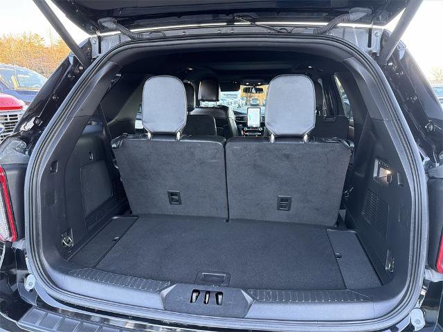 Certified 2022 Ford Explorer ST w/ Equipment Group 401A image 3