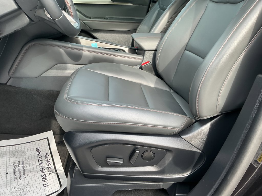 Certified 2026 Ford Explorer Active w/ Active Comfort Package AWD/4WD image 8
