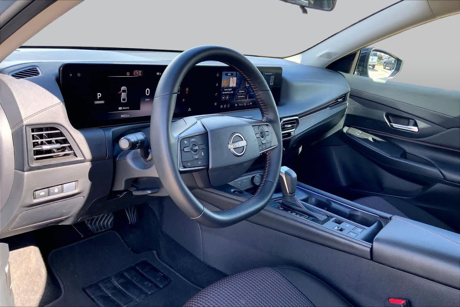 Used 2026 Nissan Sentra SR w/ SR All Weather Package FWD image 18