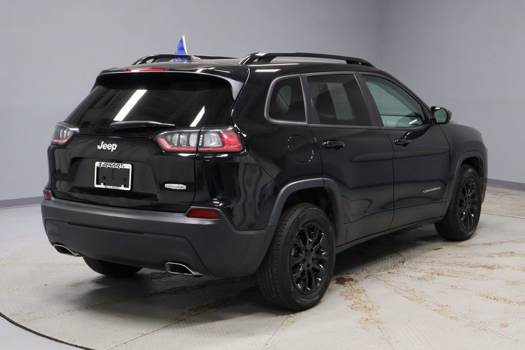 Used 2022 Jeep Cherokee Latitude Lux FWD image 11