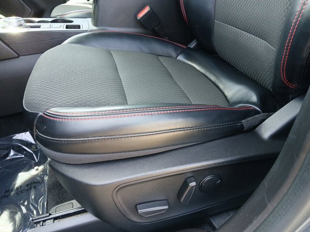 Certified 2023 Ford Escape ST-Line Select w/ Tech Pack #1 AWD/4WD image 18