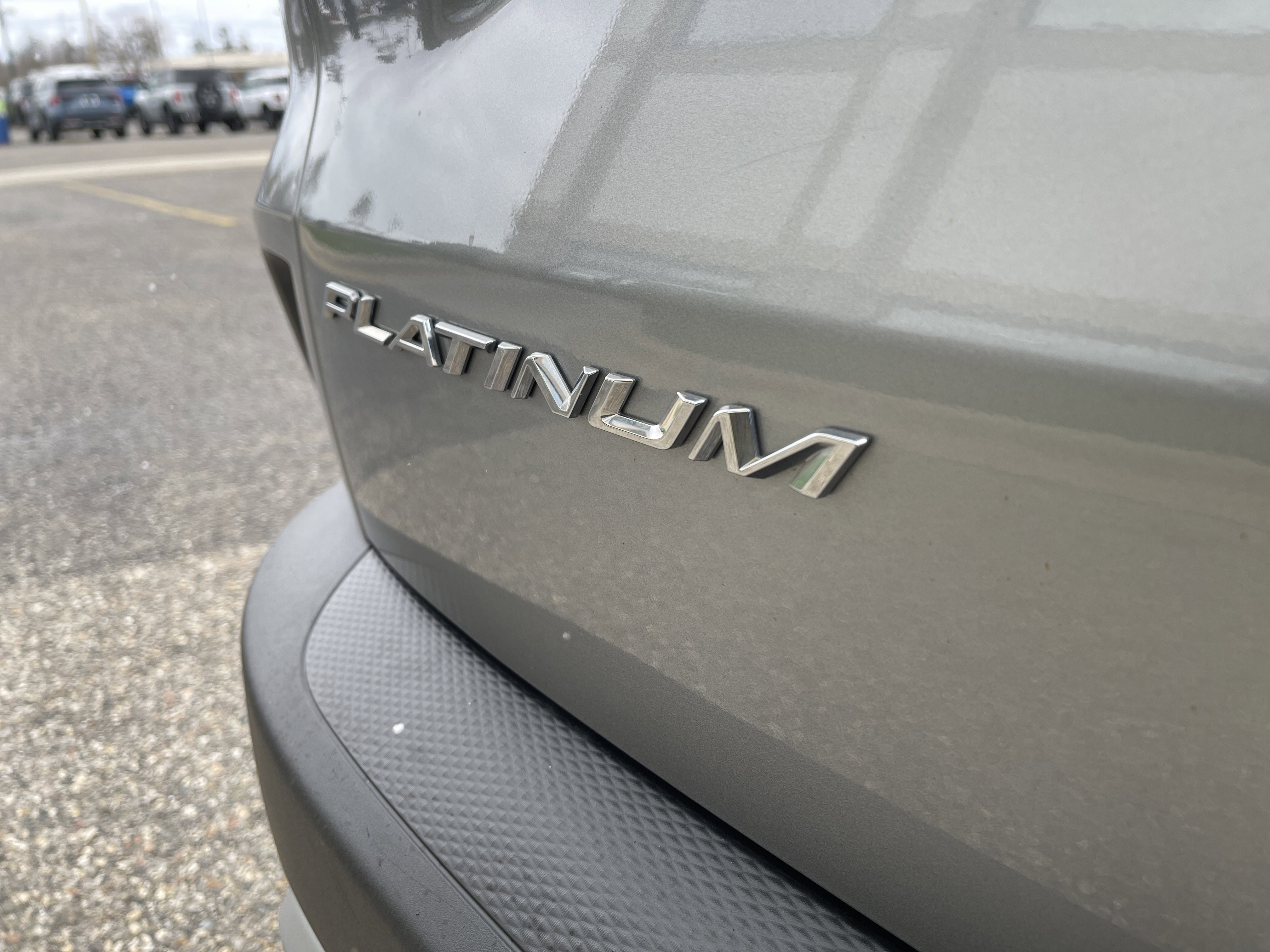 Certified 2024 Ford Escape Platinum AWD/4WD image 25