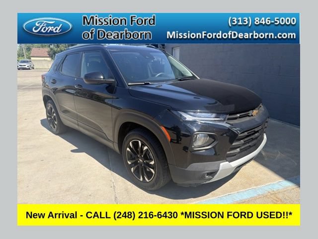 Used 2023 Chevrolet TrailBlazer LT w/ Convenience Package FWD image 1