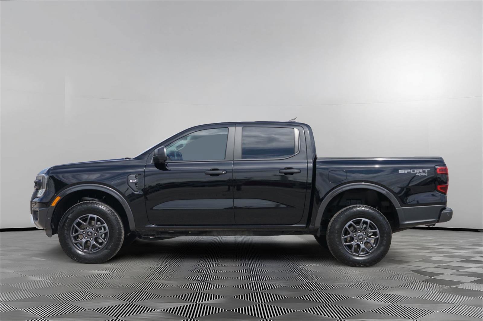 Certified 2024 Ford Ranger XLT AWD/4WD image 7