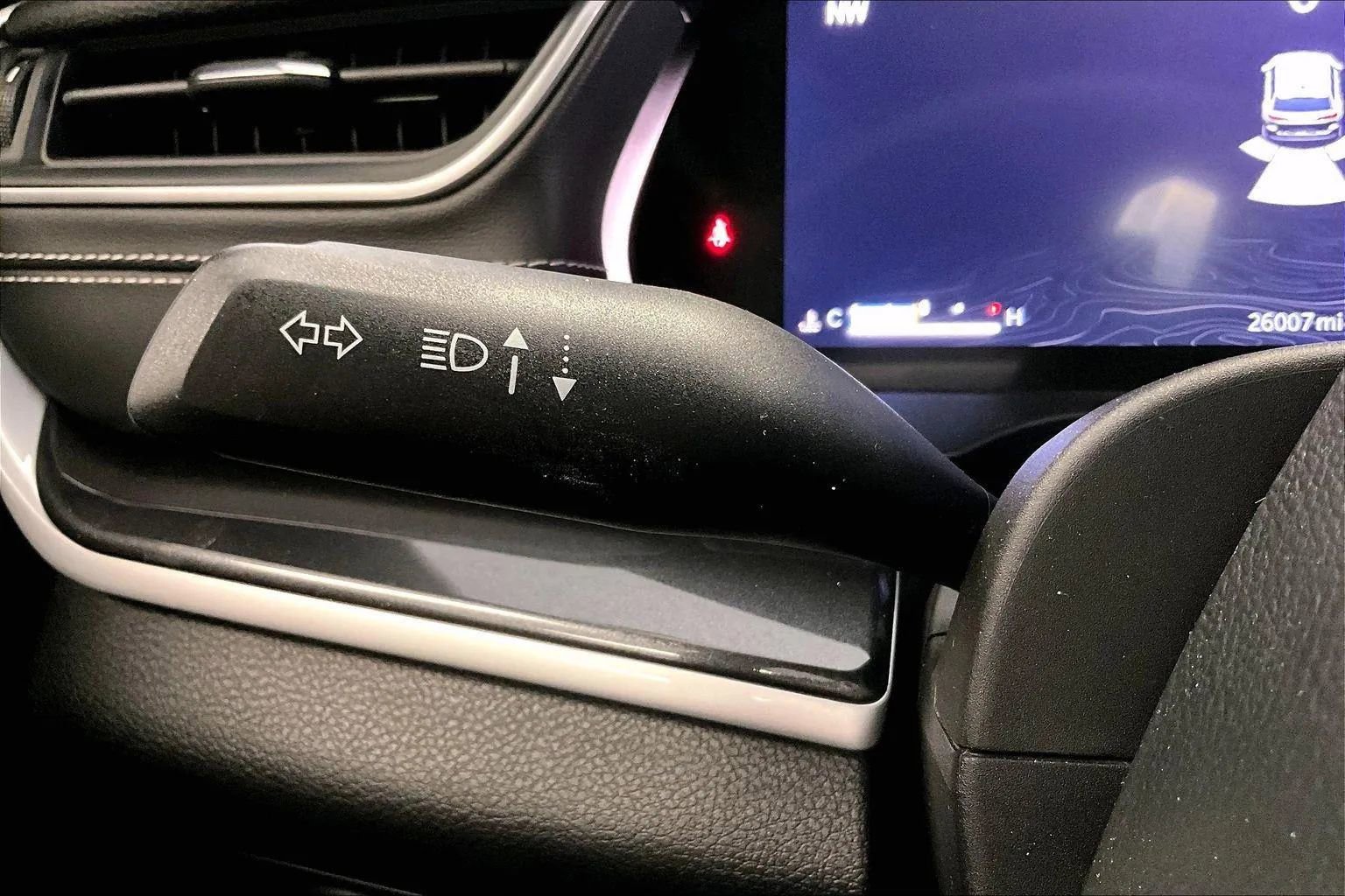 Used 2023 Jeep Grand Cherokee L Laredo image 31