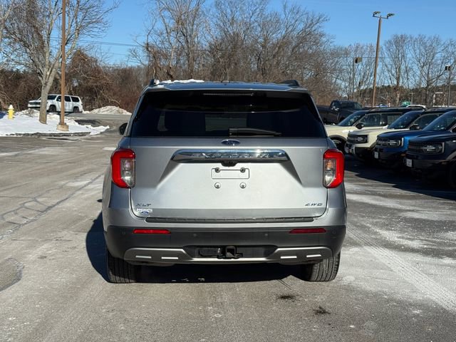 Certified 2022 Ford Explorer XLT w/ Equipment Group 202A image 5