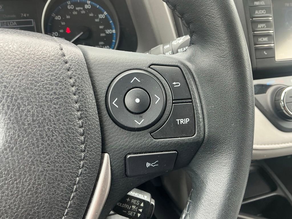 Used 2017 Toyota RAV4 XLE FWD image 28
