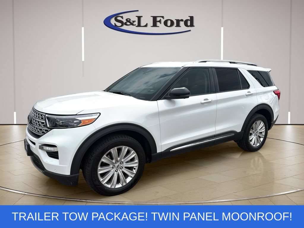 Certified 2022 Ford Explorer Limited AWD/4WD image 2