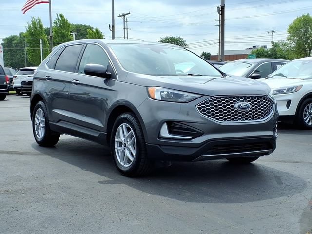 Certified 2023 Ford Edge SEL AWD/4WD image 3