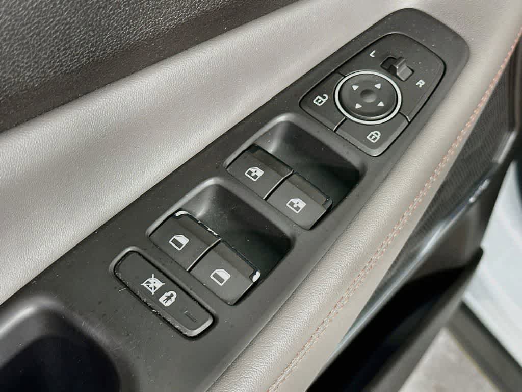 Used 2019 Hyundai Santa Fe FWD image 30