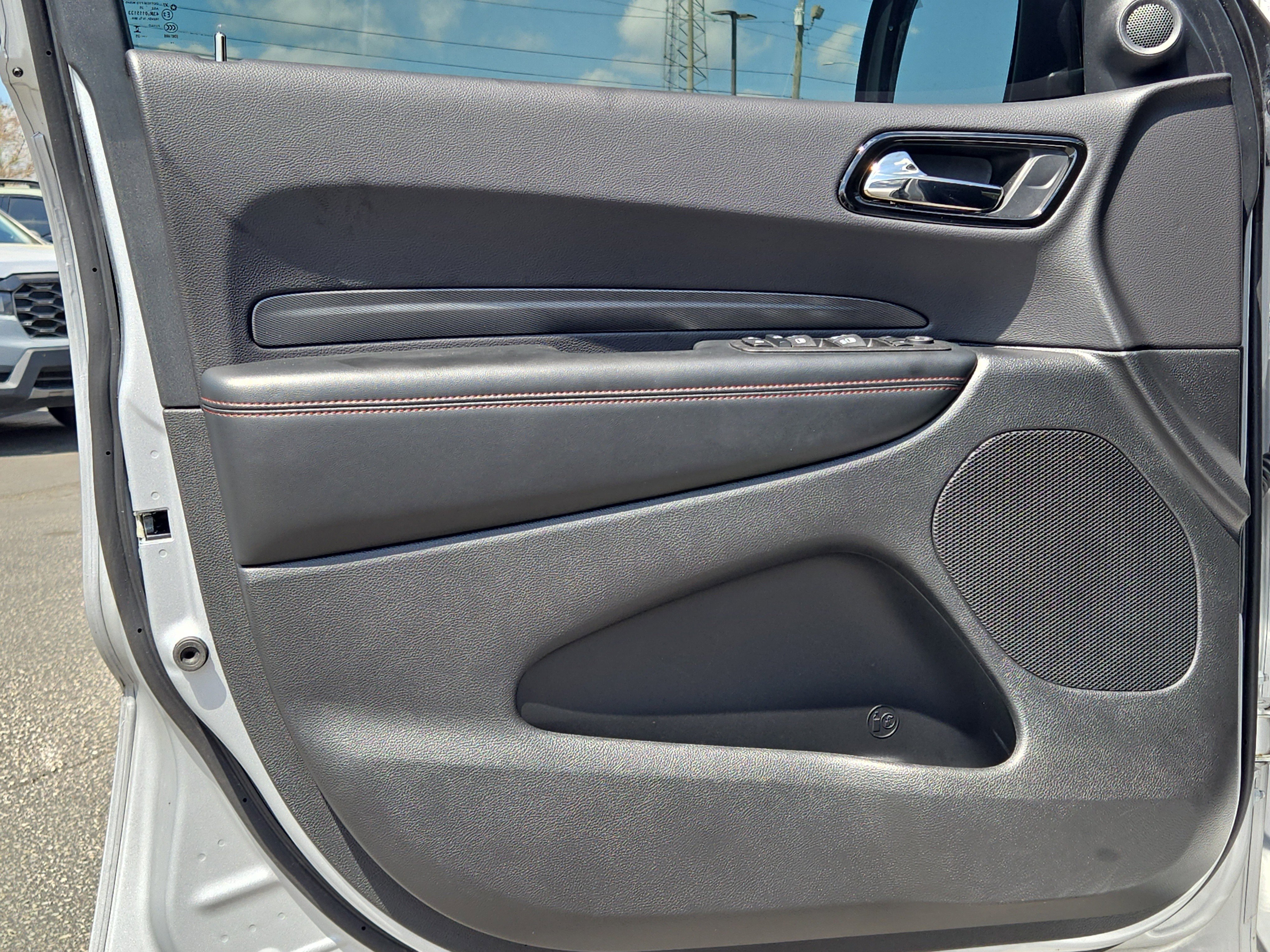 Used 2025 Dodge Durango GT w/ Blacktop Package image 21