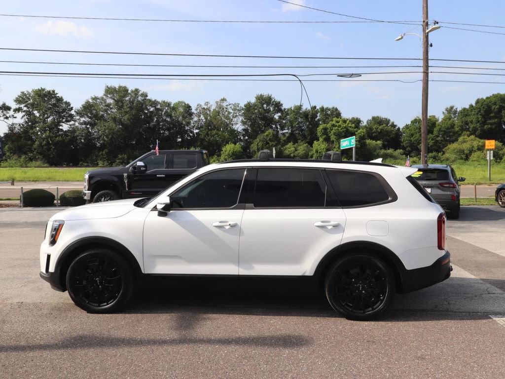 Used 2022 Kia Telluride EX w/ EX Premium Package AWD/4WD image 5