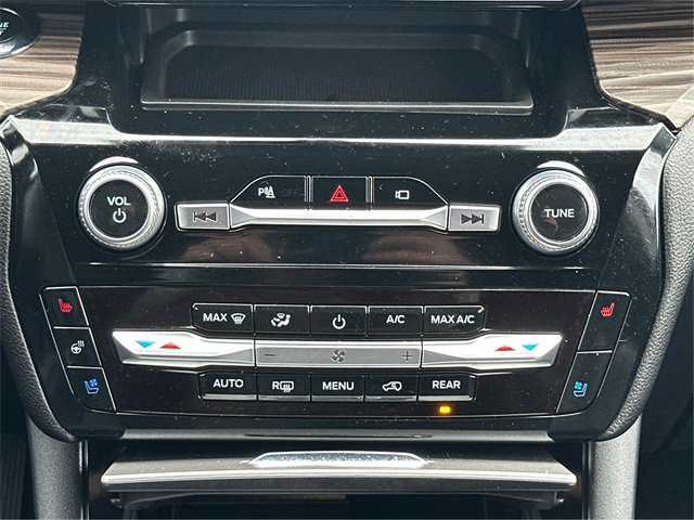 Certified 2023 Ford Explorer Limited w/ Equipment Group 301A image 24