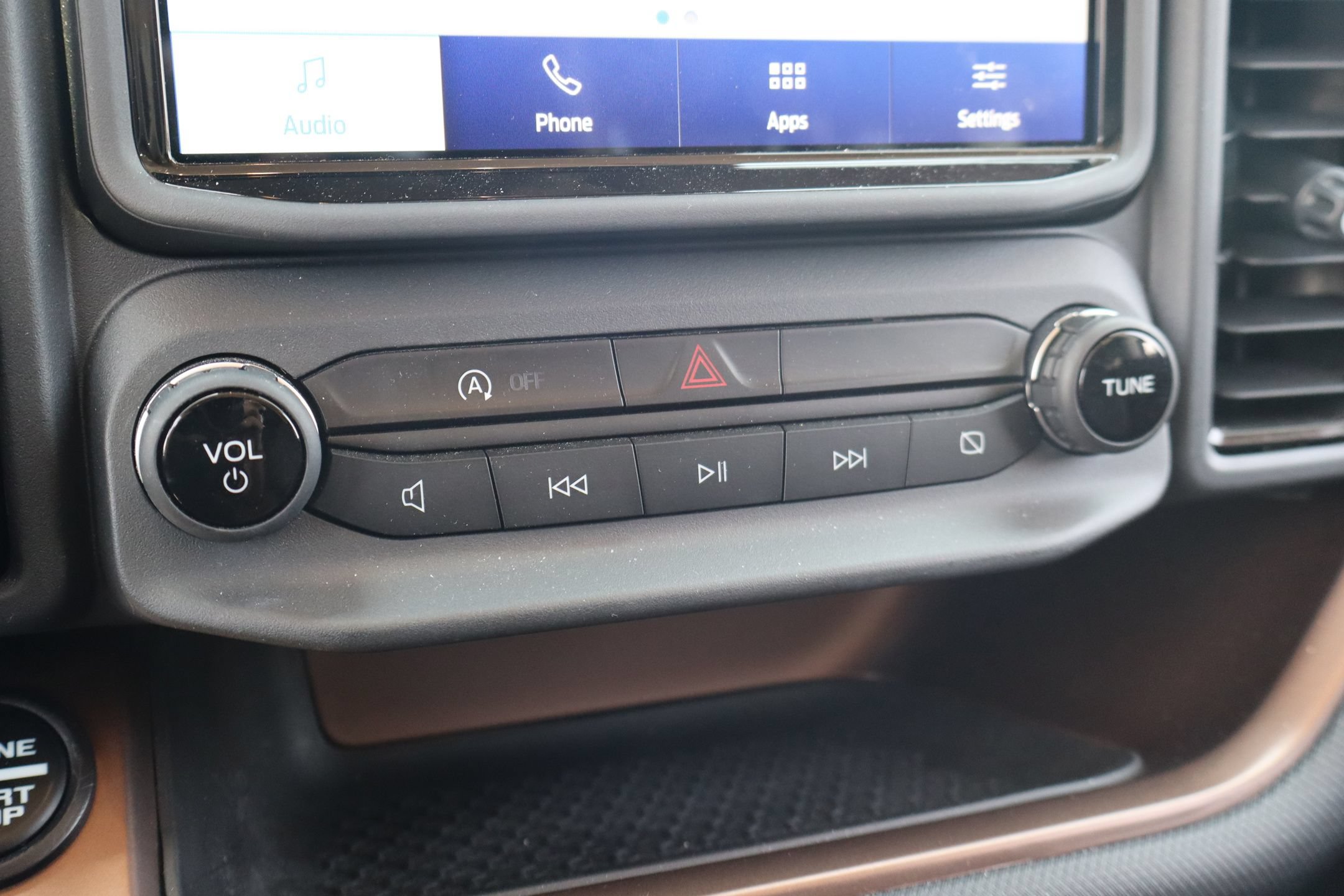 Certified 2023 Ford Bronco Sport Outer Banks AWD/4WD image 21