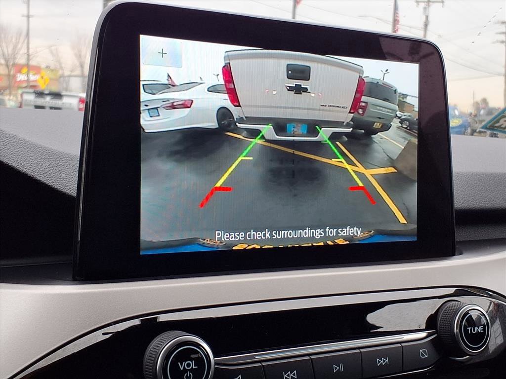 Certified 2022 Ford Escape SE image 9