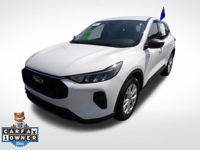 Certified 2023 Ford Escape Active w/ Cold Weather Package FWD image 3