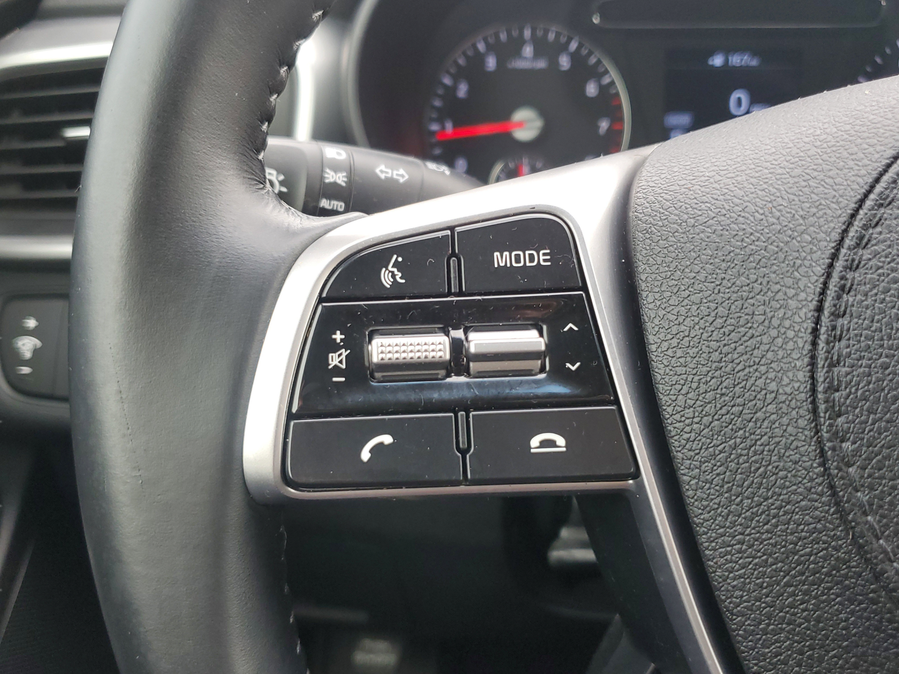 Used 2019 Kia Sorento S AWD/4WD image 21