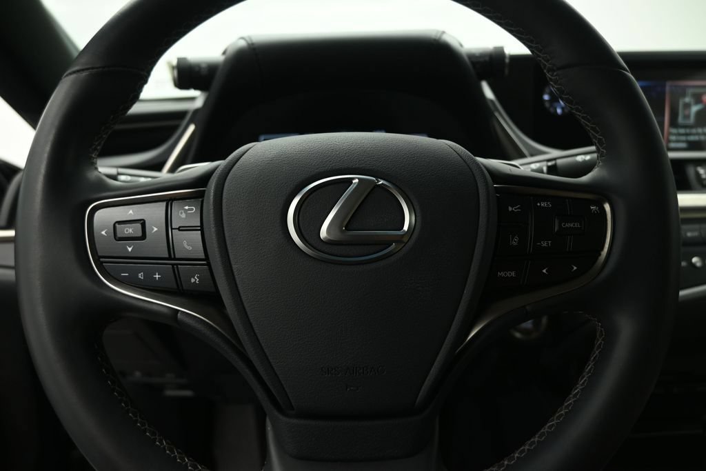 Used 2021 Lexus ES 350 w/ Premium Package FWD image 11
