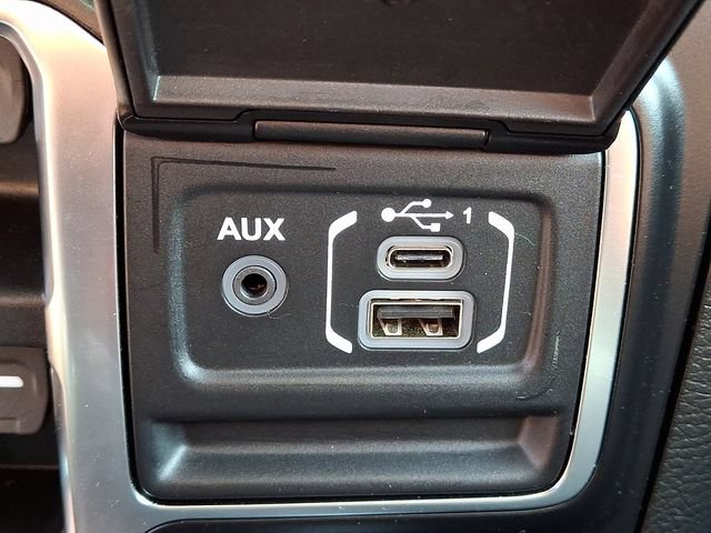Used 2021 Jeep Wrangler Unlimited Sport AWD/4WD image 23
