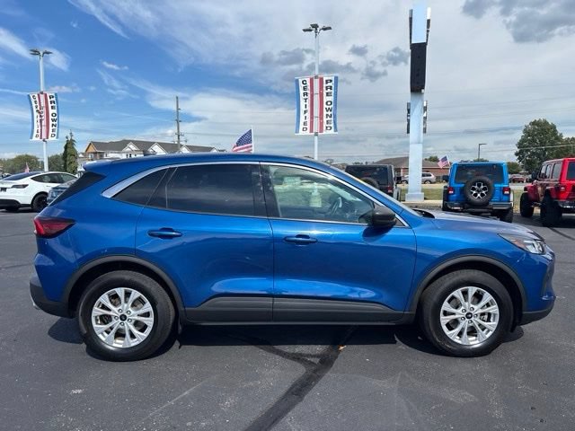 Certified 2023 Ford Escape Active AWD/4WD image 5