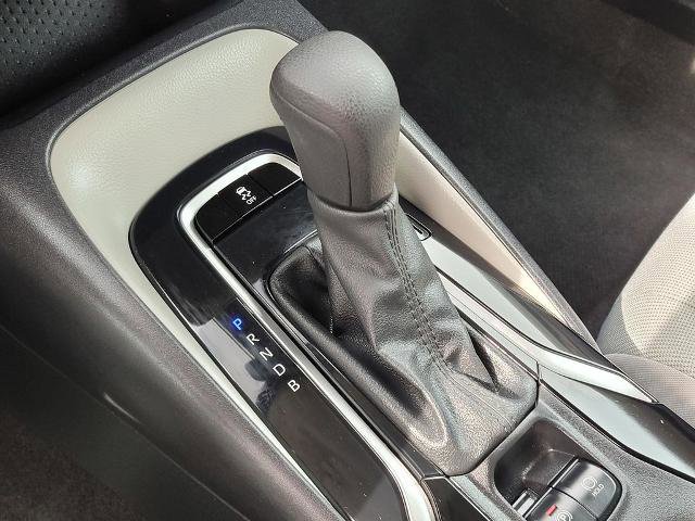 Used 2022 Toyota Corolla LE FWD image 22