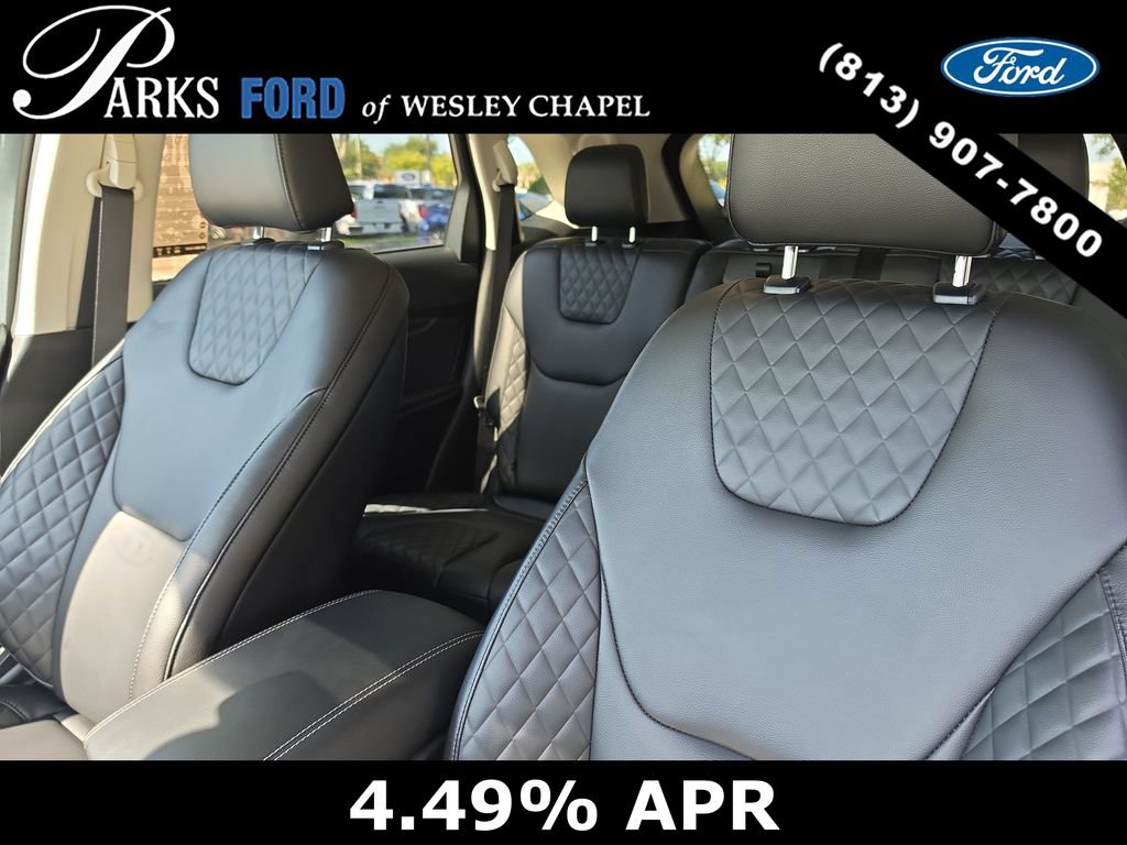 Certified 2024 Ford Edge Titanium AWD/4WD image 21