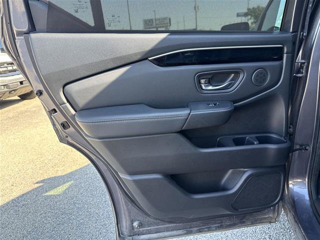 Used 2023 Honda Pilot EX-L image 30