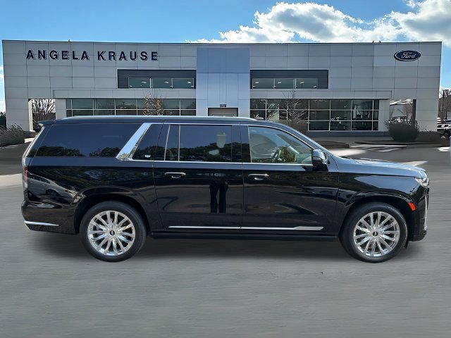 Used 2024 Cadillac Escalade ESV Premium Luxury w/ Performance Package AWD/4WD image 10