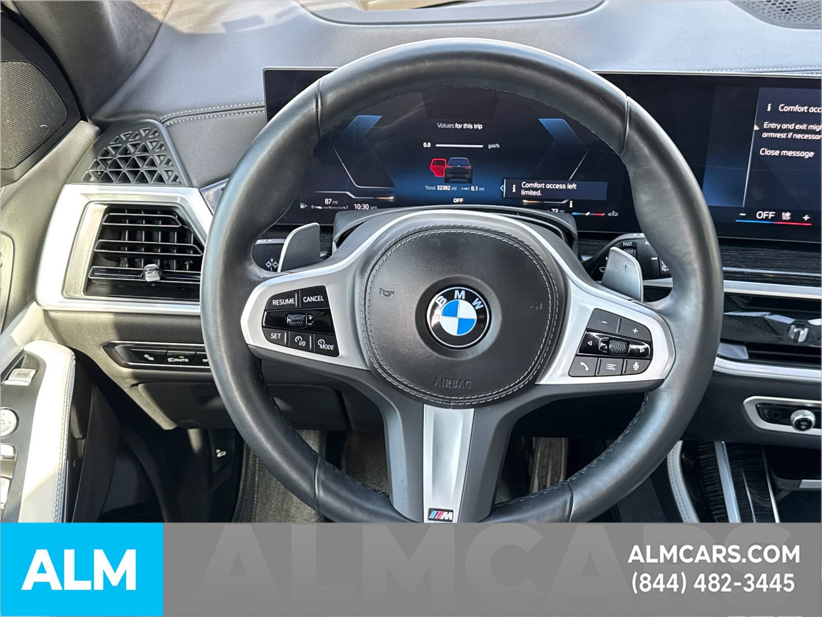 Used 2024 BMW X7 xDrive40i w/ M Sport Package AWD/4WD image 31