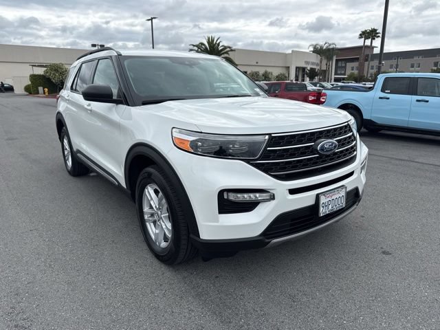 Certified 2023 Ford Explorer XLT w/ Equipment Group 202A AWD/4WD image 4