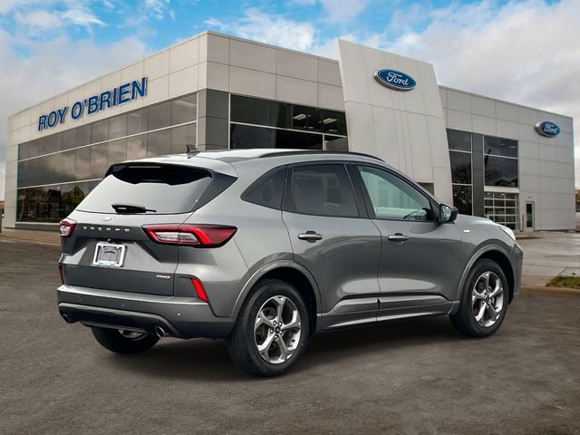 Certified 2023 Ford Escape ST-Line w/ Tech Pack #1 AWD/4WD image 5
