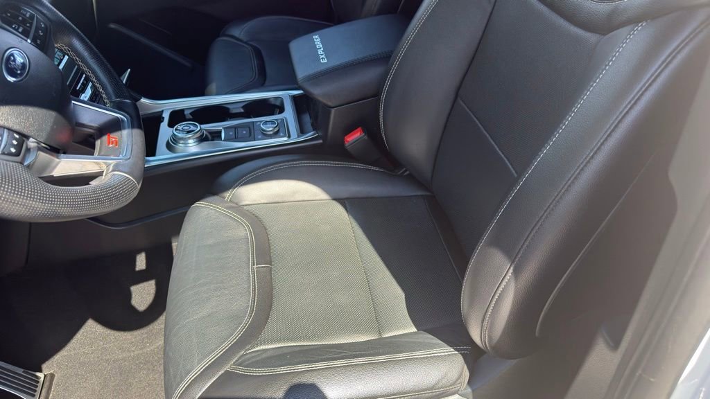 Certified 2020 Ford Explorer ST w/ ST Street Pack AWD/4WD image 11