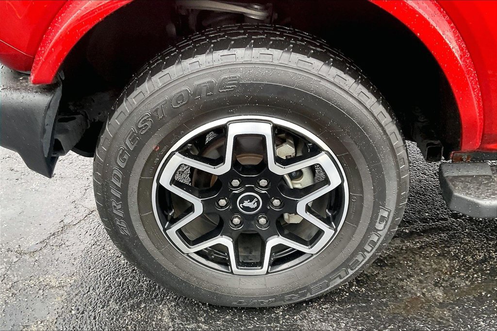 Certified 2022 Ford Bronco Outer Banks AWD/4WD image 8