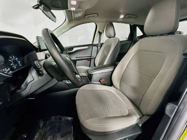 Certified 2022 Ford Escape SE w/ SE Sport Appearance Package FWD image 12