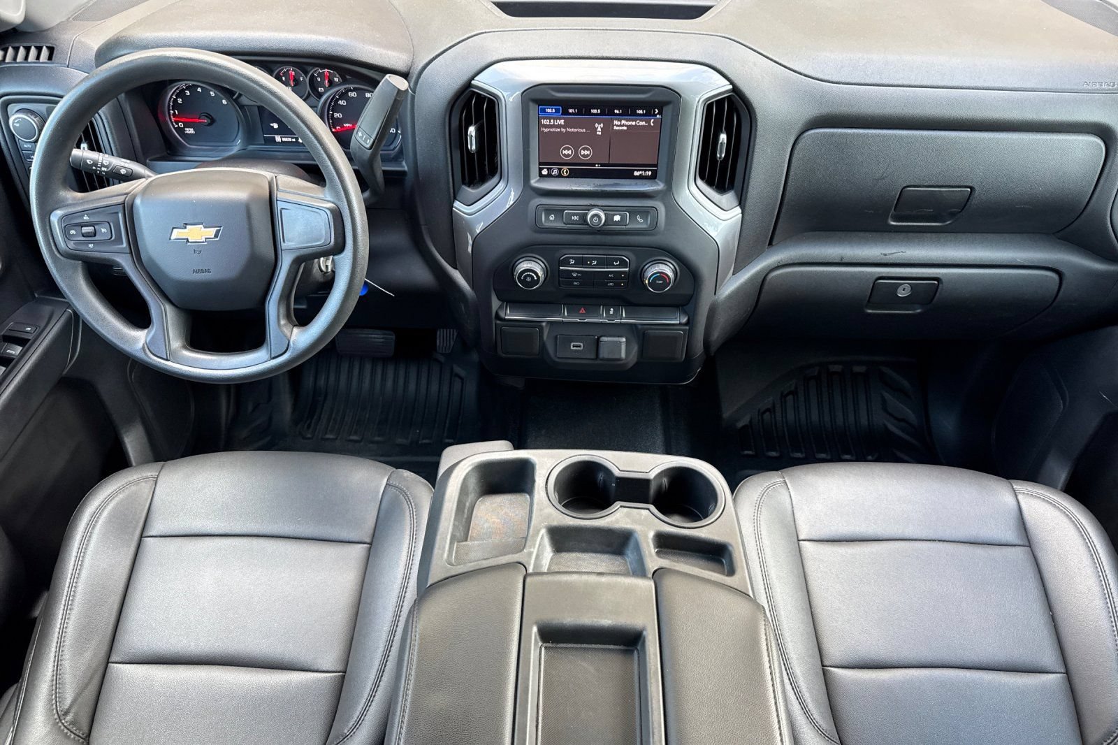 Used 2020 Chevrolet Silverado 1500 W/T w/ Trailering Package AWD/4WD image 5