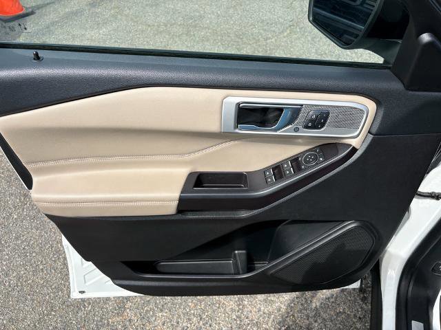 Certified 2020 Ford Explorer Limited w/ Class III Trailer Tow Package image 12