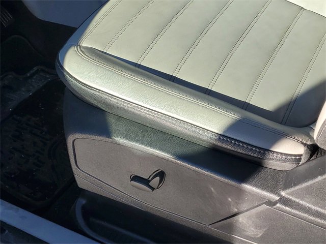 Certified 2020 Ford Transit Connect XLT w/ XLT Premium Package image 12