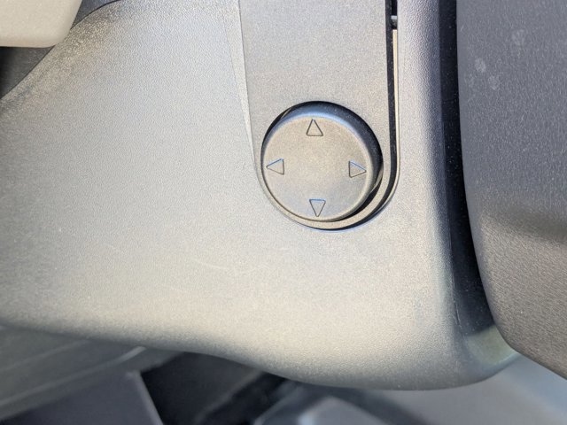 Certified 2024 Ford Expedition XLT image 22