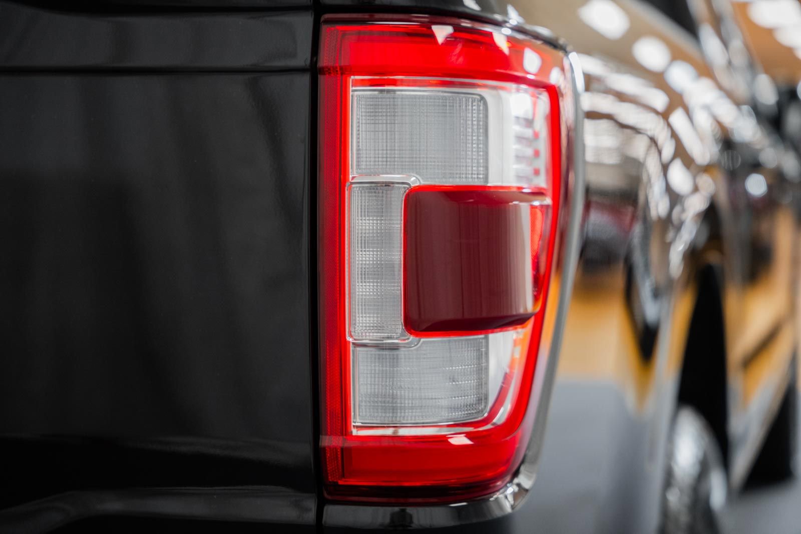 Certified 2023 Ford F150 Lariat w/ Equipment Group 502A High image 7