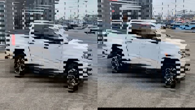 Used 2022 Chevrolet Colorado Z71 image 3