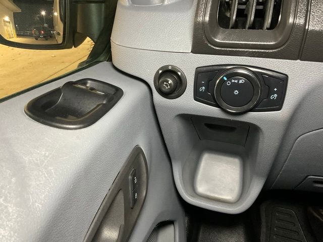 Certified 2019 Ford Transit 250 Base MEDIUM ROOF***BLUE CERTIF image 18