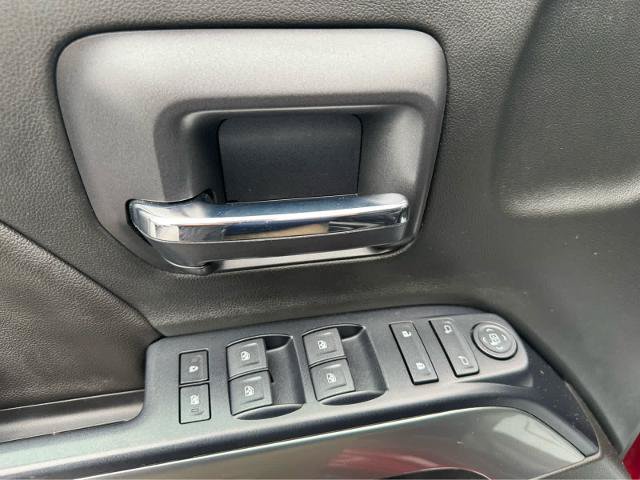 Used 2018 Chevrolet Silverado 1500 LT w/ All Star Edition AWD/4WD image 14