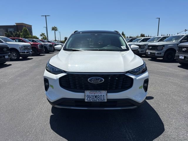 Certified 2023 Ford Escape SE w/ PHEV Premium Package FWD image 2