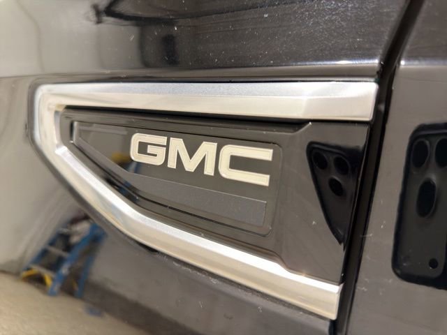 Used 2021 GMC Yukon Denali AWD/4WD image 29
