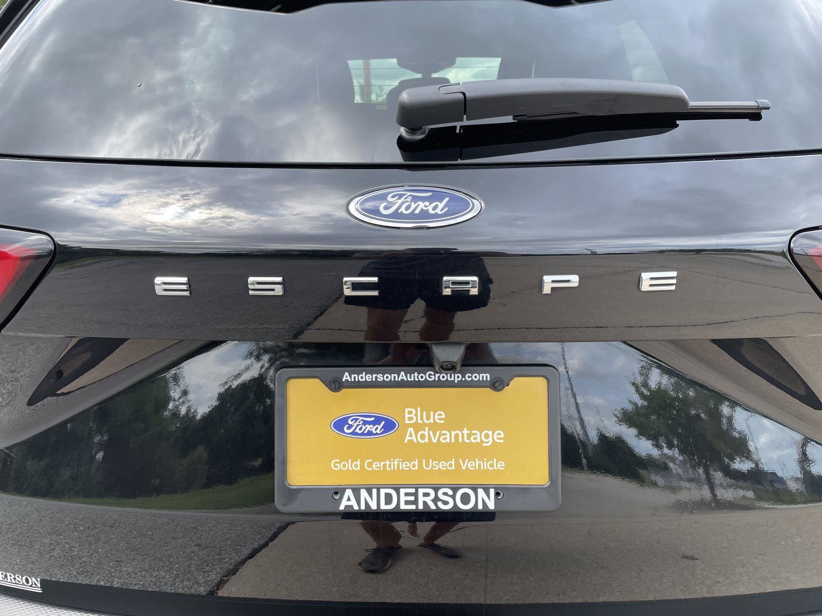 Certified 2025 Ford Escape ST-Line Select AWD/4WD image 37